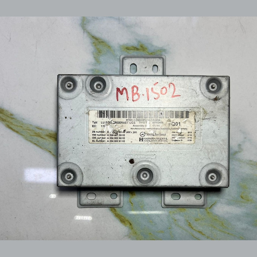 2010-2015 Mercedes-Benz C250 Media Interface Control Module A1729009302