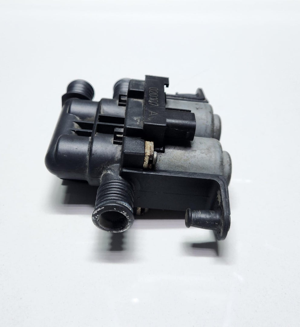 2000-2003 BMW X5 Water Heater Control Valve 8374995