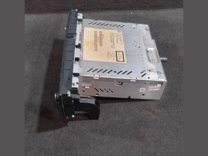 BMW X1 E84 OEM CD DECK HEAD AUDIO UNIT MADE IN JAPAN P/N 9263462