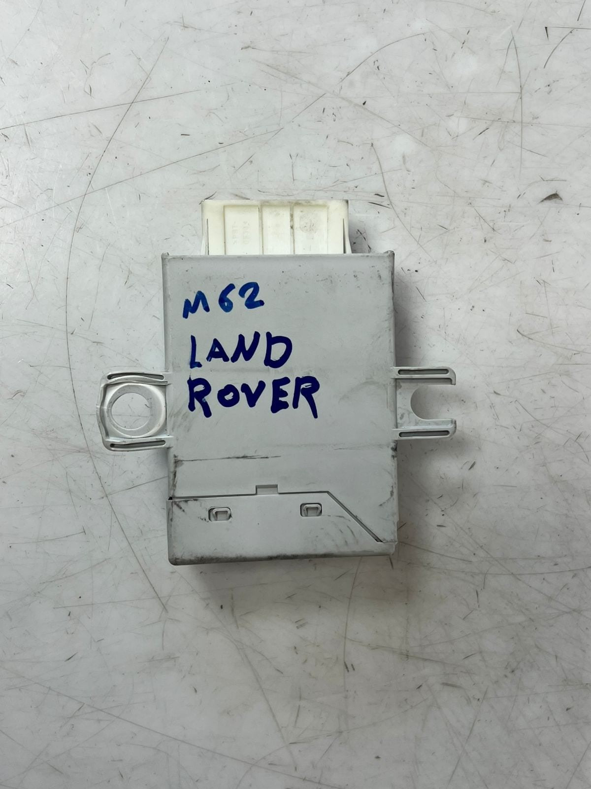 2003-2005 Land Rover Range M62 Rover Engine Control Unit NNN000390 OEM