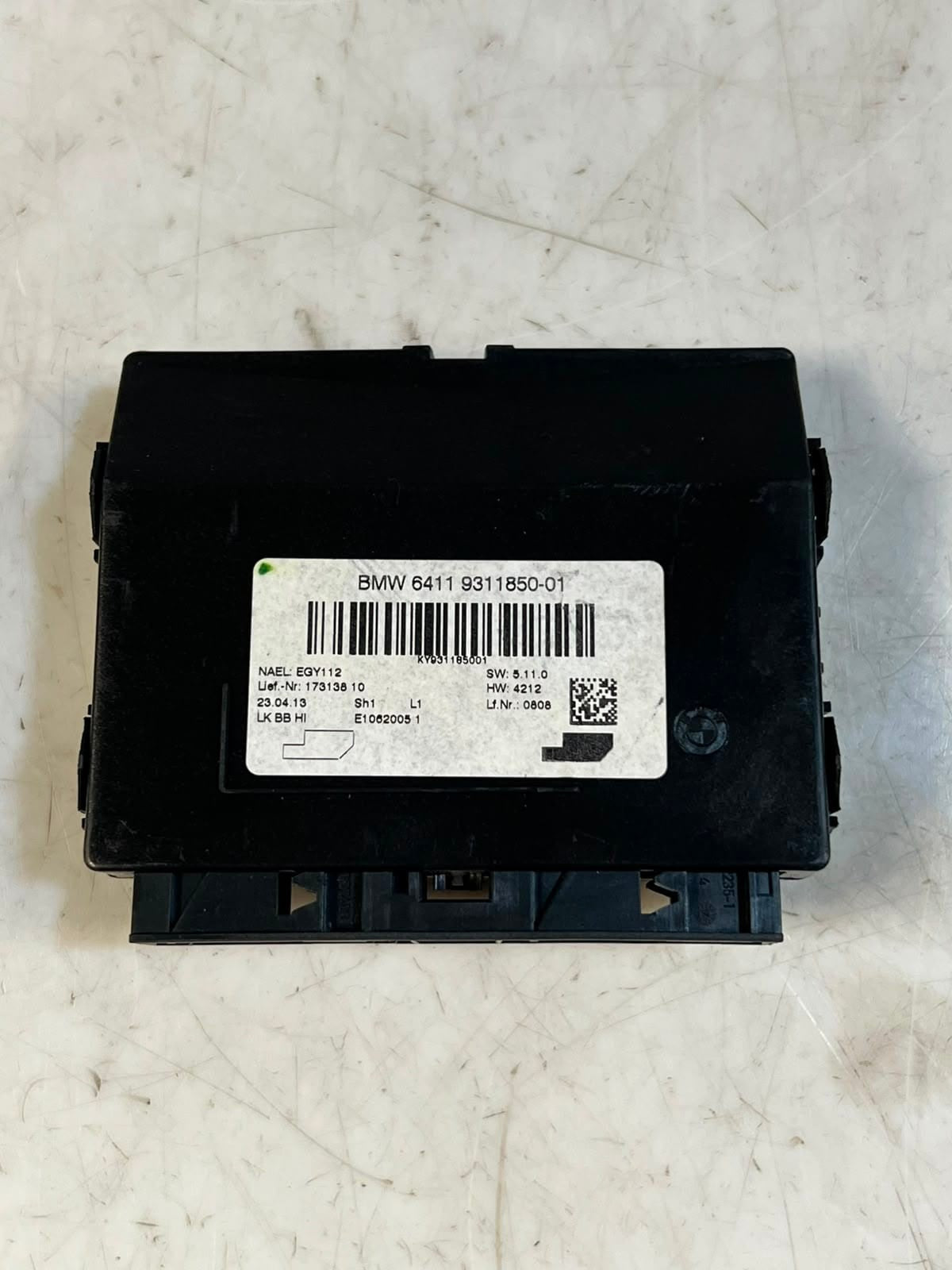 2014 BMW 3 Series F30 F31 F35 F32 320i Air Conditioning Control Module 9311850 