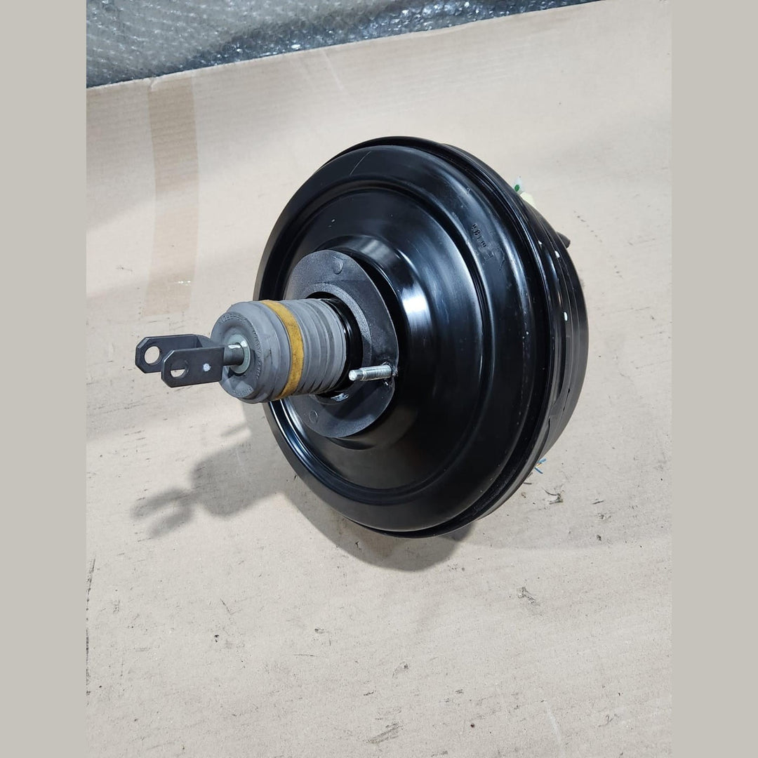 2010-2013 BMW X5 E70 Power Brake Booster ASSEMBLY 6856833 X6 E71