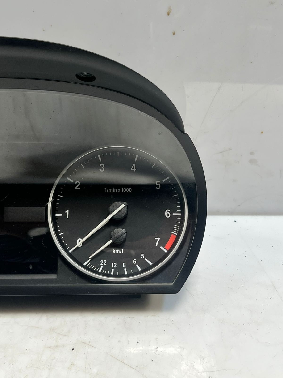 2011-2012 BMW X1 E84 Instrument Cluster SPEEDOMETER 9242340 OEM