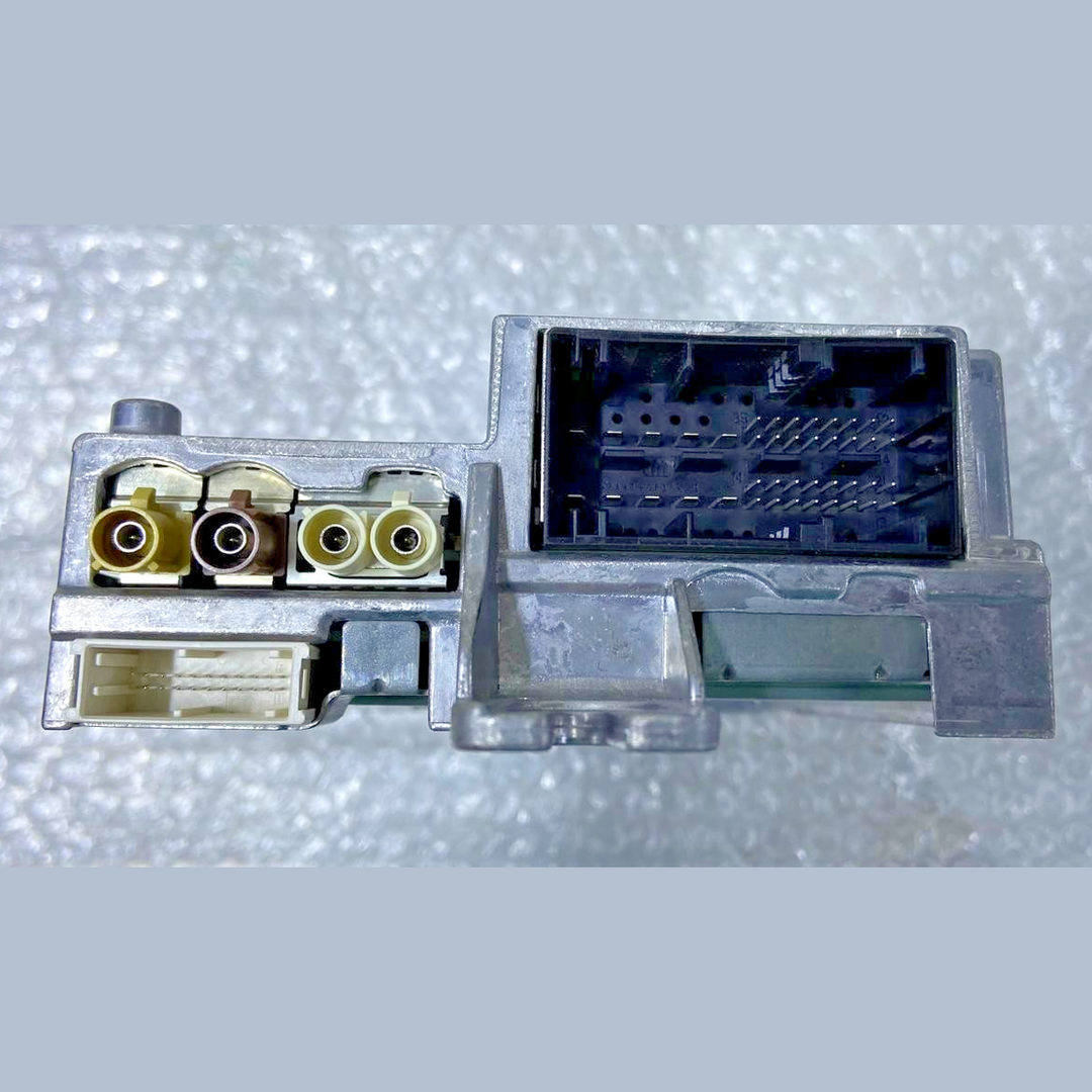 OEM BMW F40 F44 X3 G01 Audio Amplifier Sound System Top Hifi Unit Module 5A55AD2