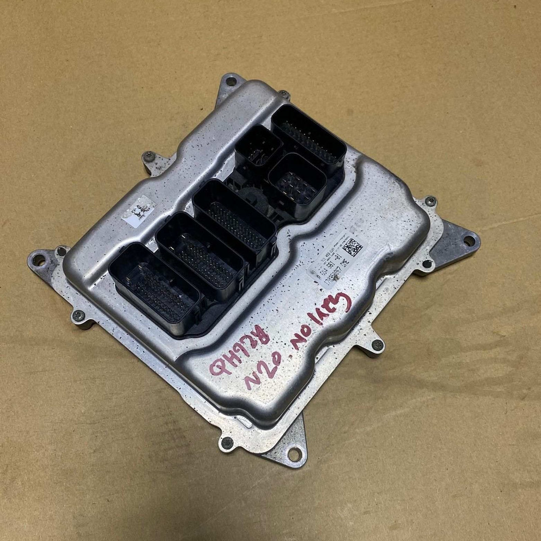 2014-2016 BMW 220i Engine Control Unit 8664661 BMW F23 F30 F32 220i 320i 420i N2