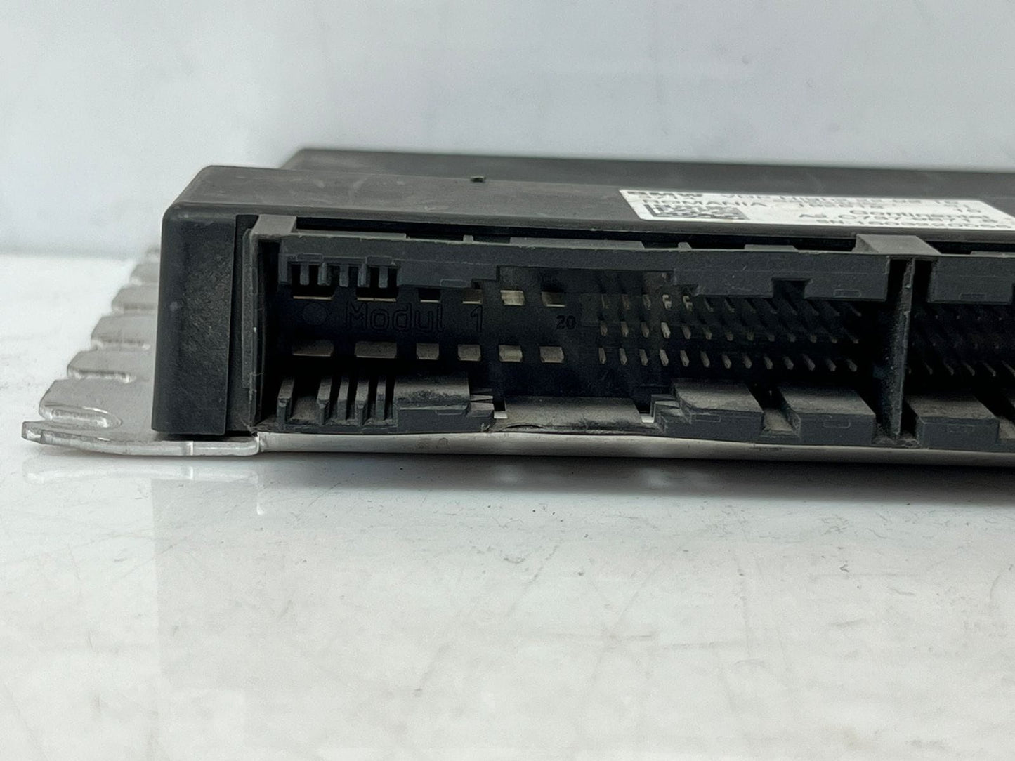 BMW G30 G31 G11 G12 G32 M5 Air suspension Control Unit VDP High2 module 6883405
