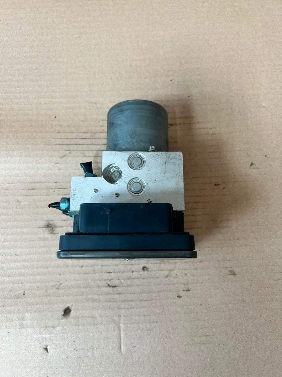 2015-2018 BMW F15 X5 F16 X6 Abs Module With Acc Active Cruise Control 6870769