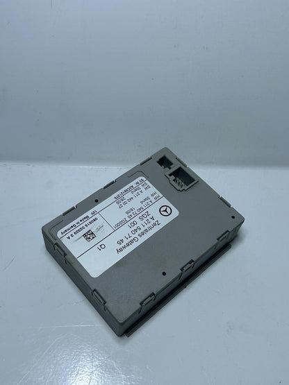 2004-2008 Mercedes-Benz E classCLS350 Central Gateway Control Module A2115407145