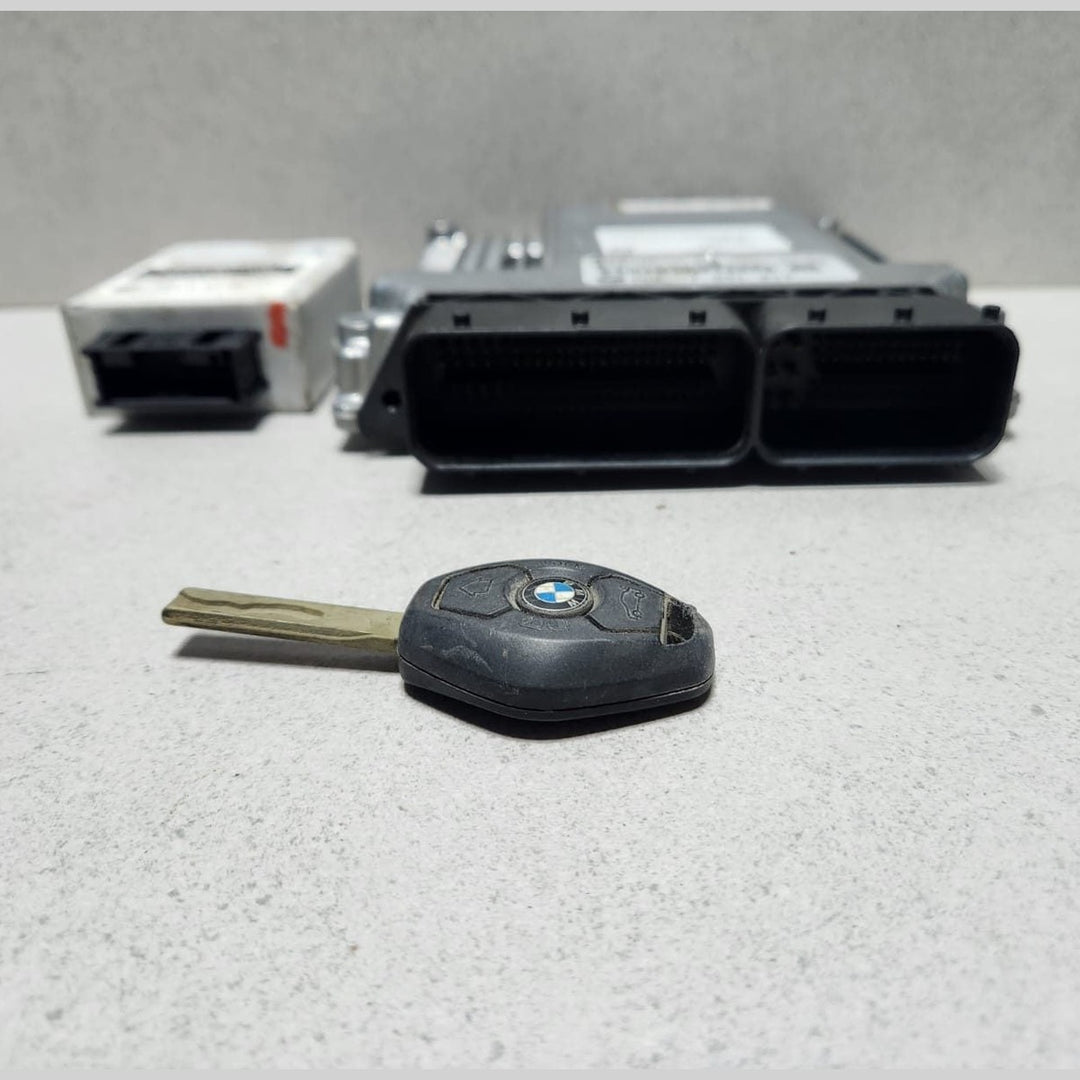 2005-2008 BMW X3 Engine Control Unit 7801217 X3 3.0D E83 M57D30T2