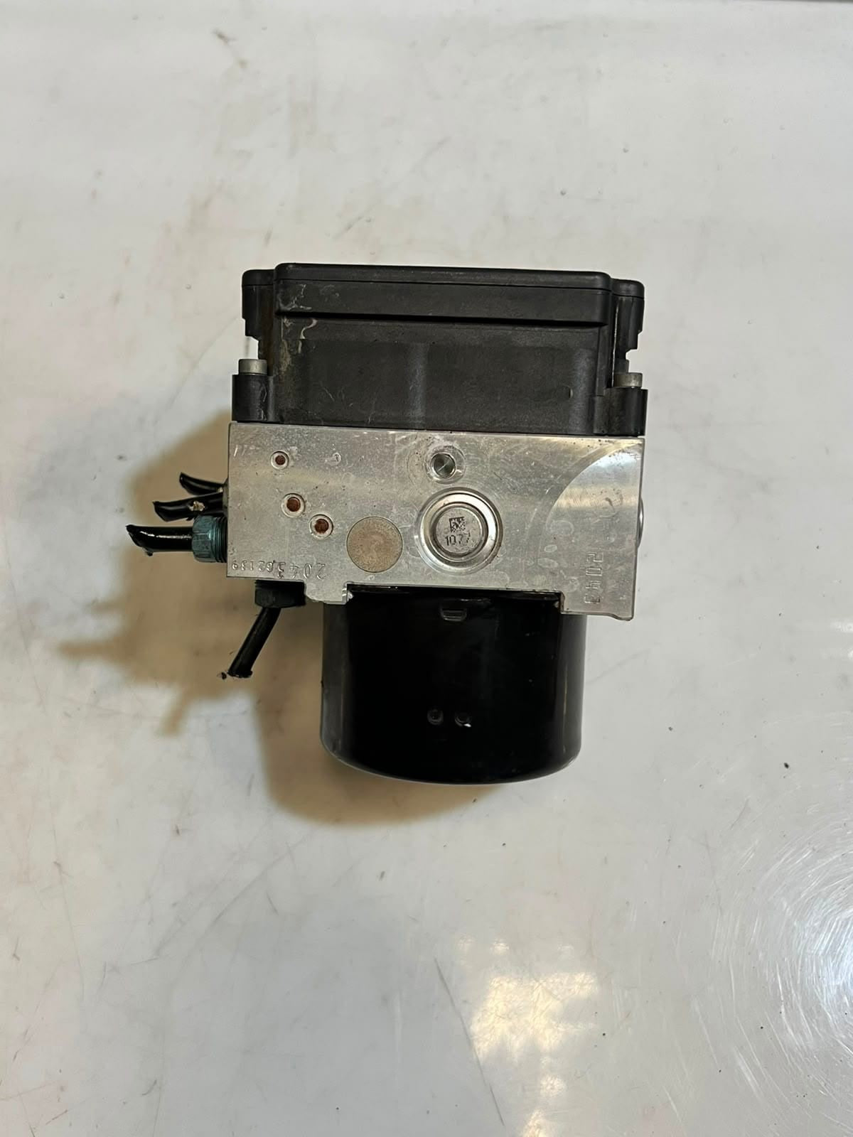 2012-2013 BMW F30 3 Series including 320i 328i Abs Pump Control Module 6793936