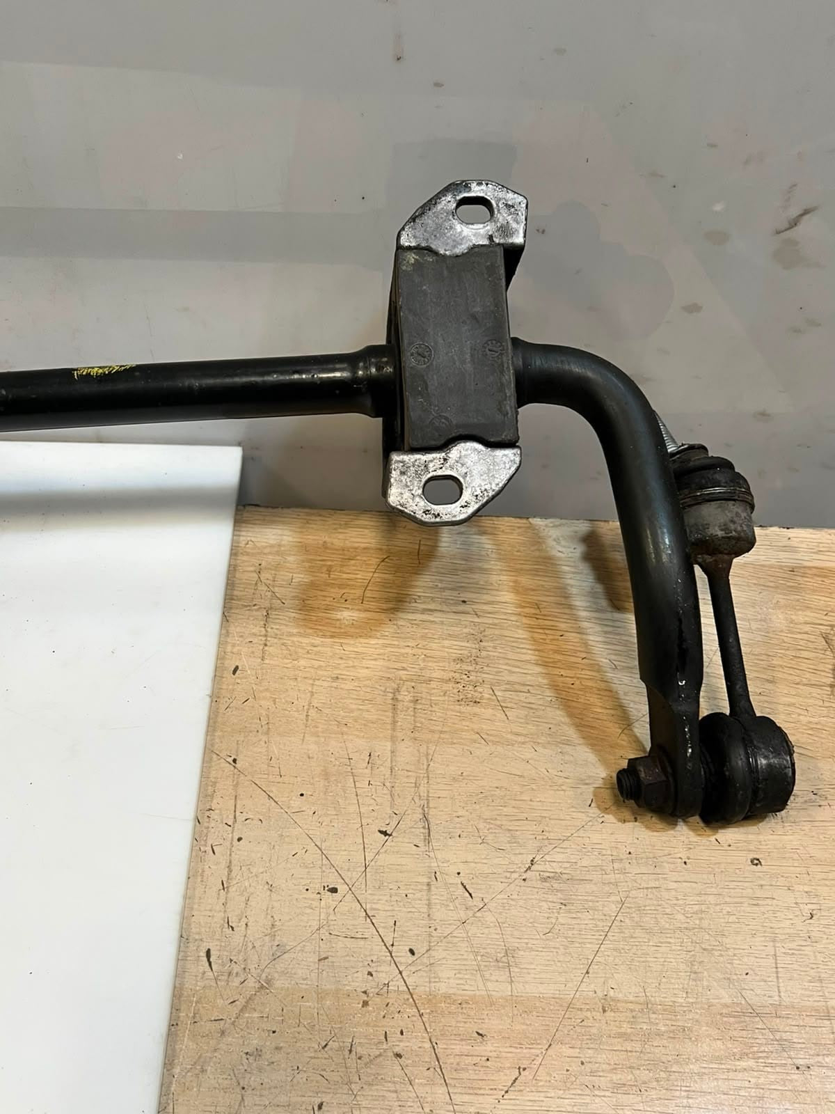 BMW 5 6 Series E60 E61 E63 E64 Rear Active Stabilizer Dynamic Drive 6760166 OEM