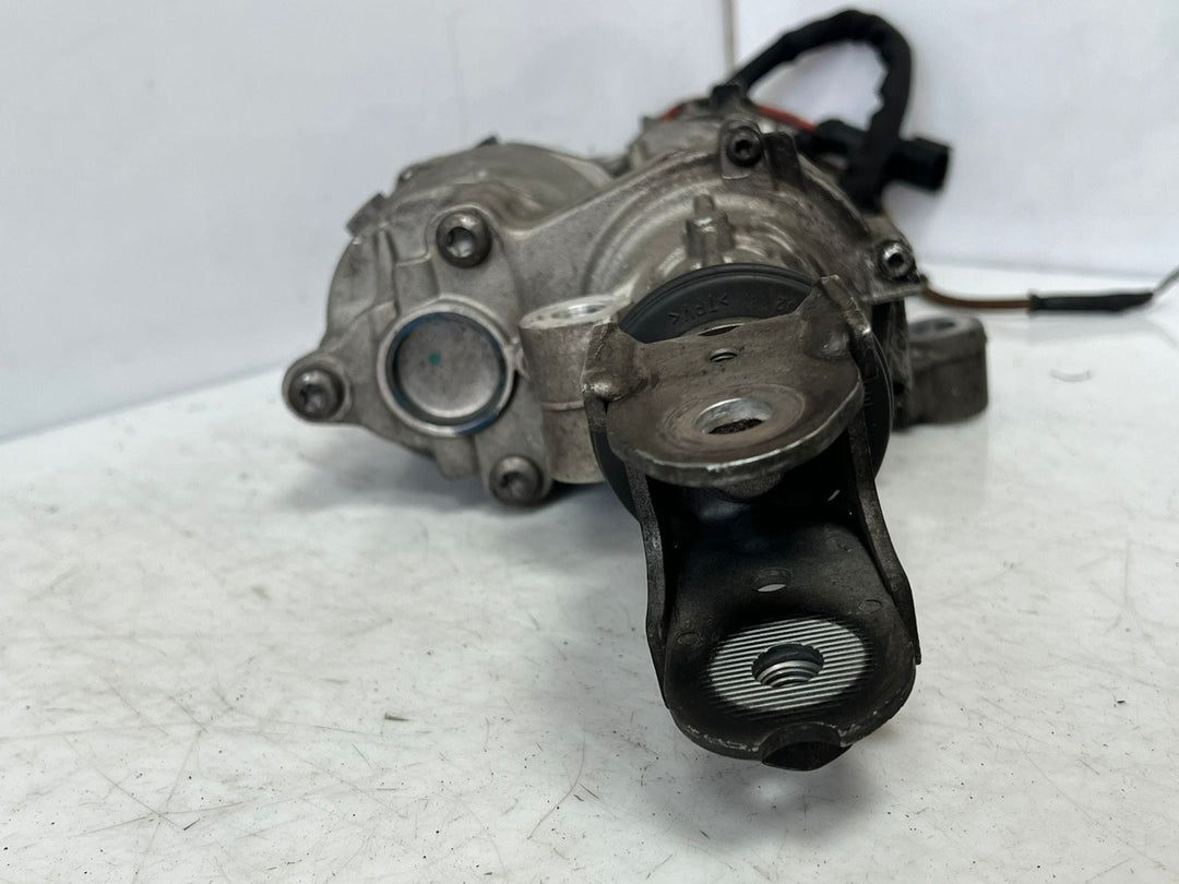 2016 BMW 740i 7 Series G11 G12 Rear Axle Steering Actuator 6878970 OEM