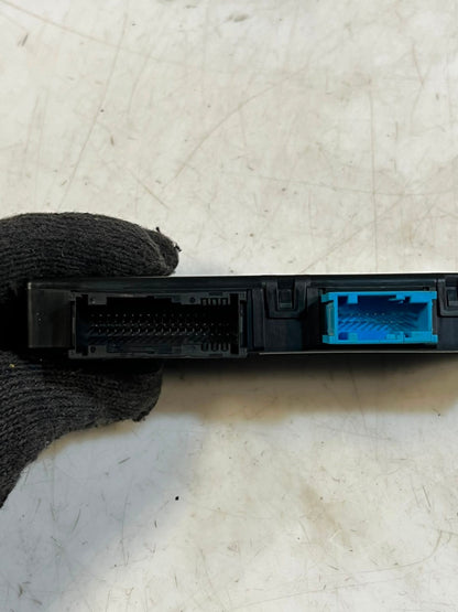 2014 BMW 5 Series F10, F11, F07 GT 530 535d Gateway Control Module 9340522