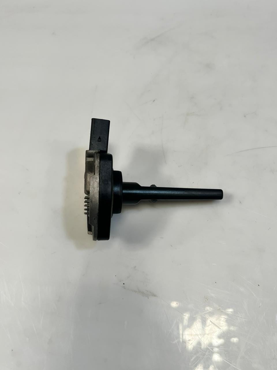 BMW 3 Series E92 E93 Coupe Oil Level Sensor GPR007868 OEM