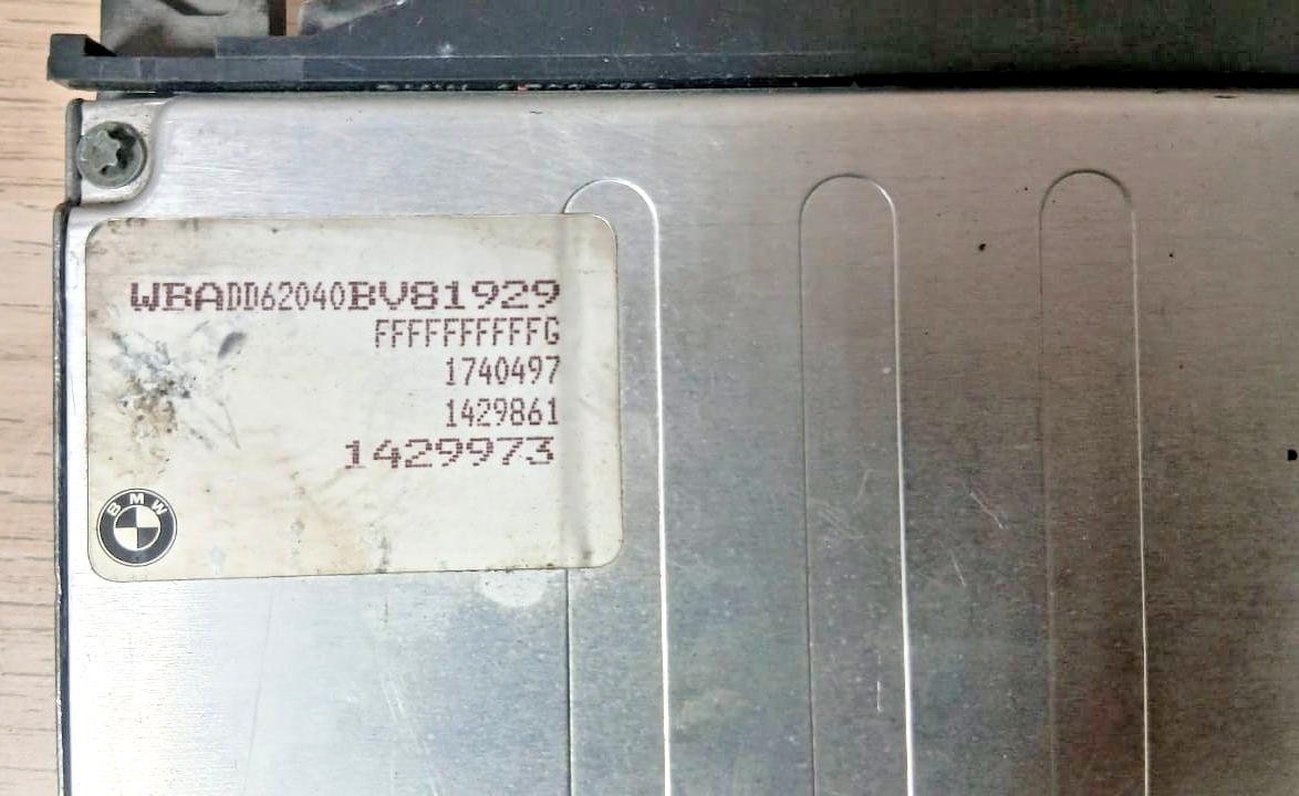 BMW 5 Series E39 UCE Engine Housing Control Unit OEM 1429973