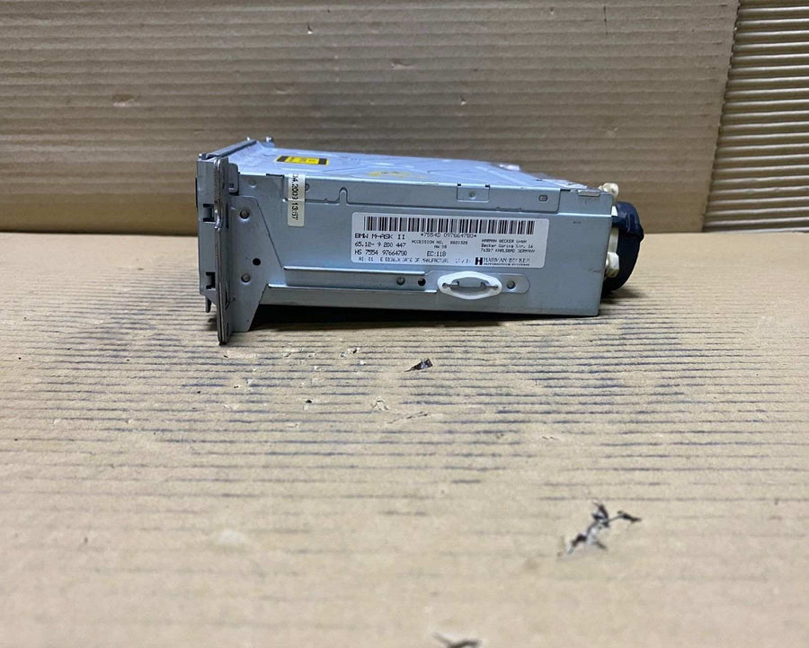 BMW Radio Navigation Head Unit 9200447 1 Series E81 E87 and 3 Series E90 E91