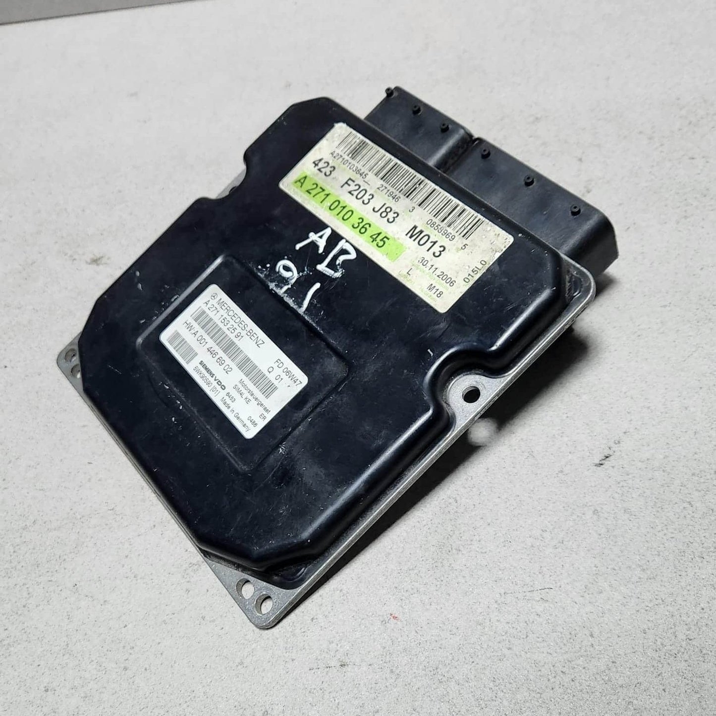 Benz Engine Control Unit A2710103645 CLC W203 C-Class 1.8 Petrol