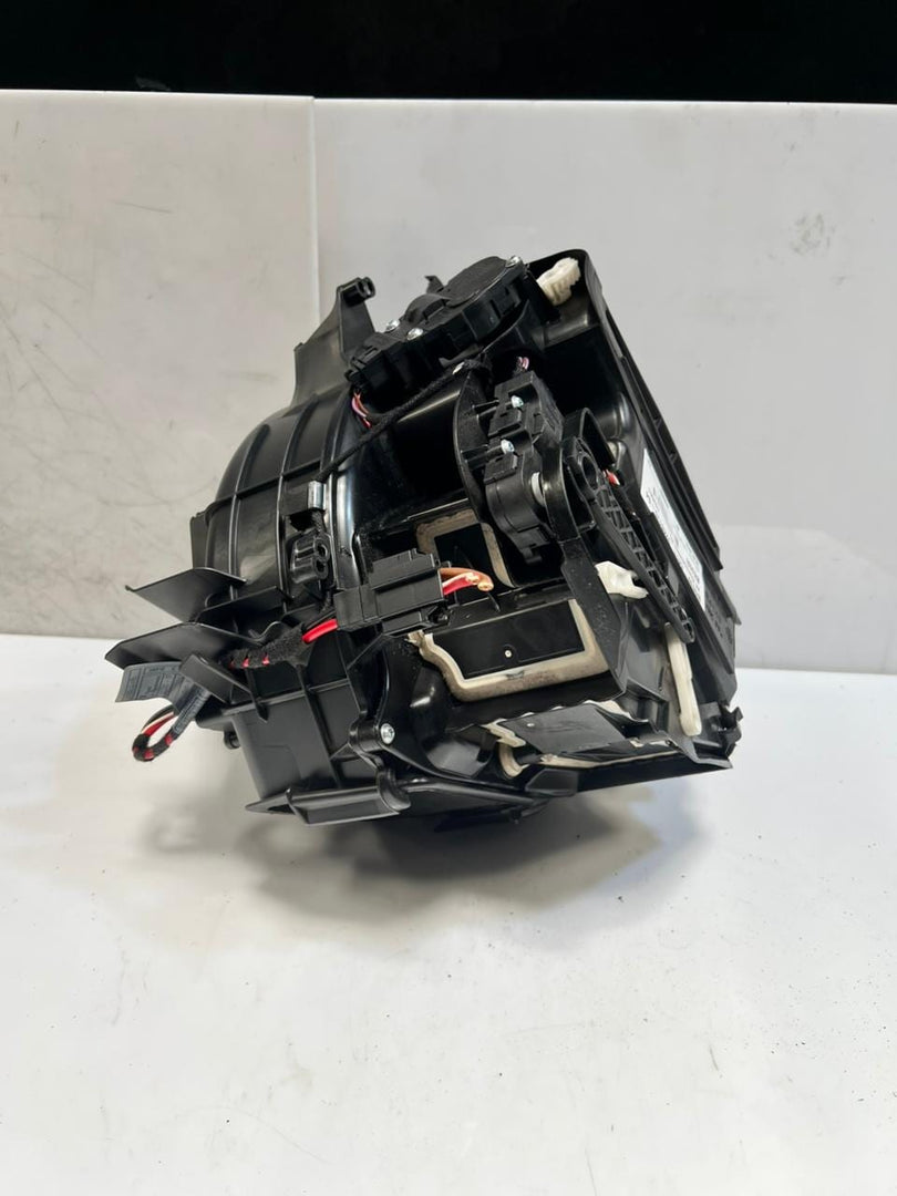 2009-2016 BMW M5 5 Series F10 F11 F07 GT F12 LCI F01 Heater Blower Motor 9248170