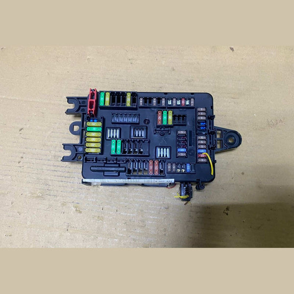 BMW Rear Fuse Box Power Distribution Unit 9337881  1 3 4 Series F20 F21 F22 F30 