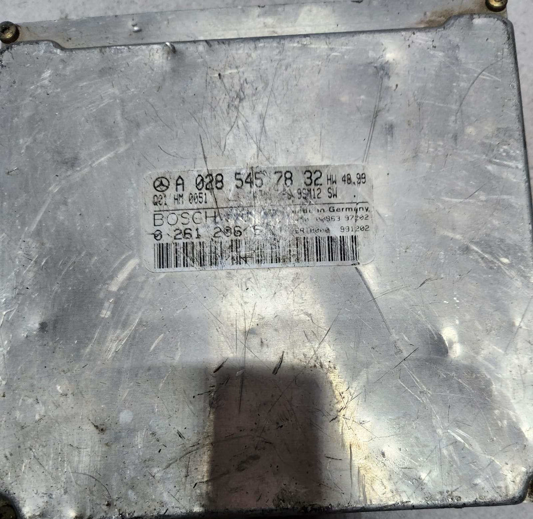 1998-2001 Mercedes-Benz SLK230 Engine Control Unit A0285457832