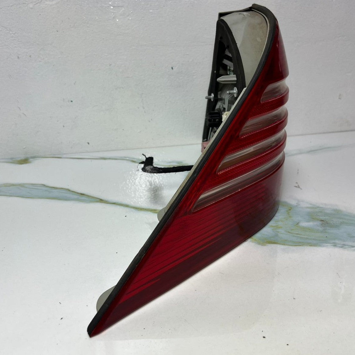 1999-2005 Mercedes W220 S-Class Rear Left Side LED Tail Light Brake Stop Lamp