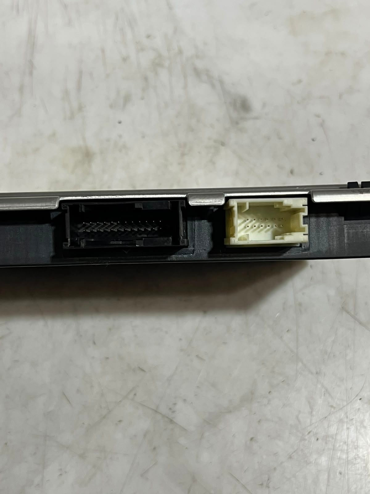 BMW 5 Series GT F07 FRM3 Footwell Light Control Module FRM3 9236459 OEM