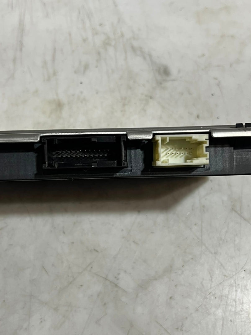 BMW 5 Series GT F07 FRM3 Footwell Light Control Module FRM3 9236459 OEM