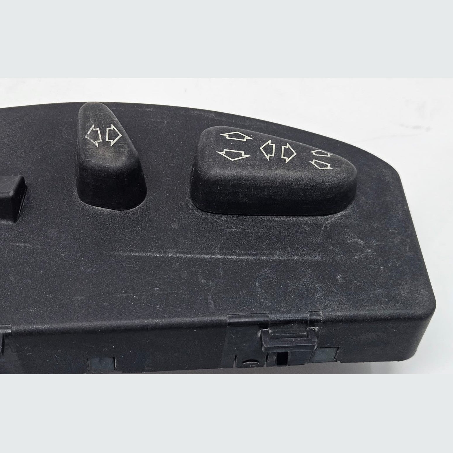 BMW E46, 6 Series E63, X3 E83 Right side Seat Control Switch 7036126 OEM