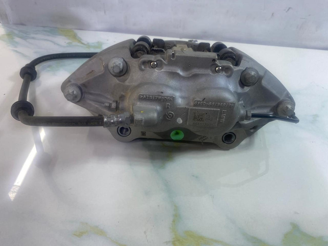 OEM BMW front brake caliper for 2019-2025 X5, X6, X7 models G05 G06 G07  8843332