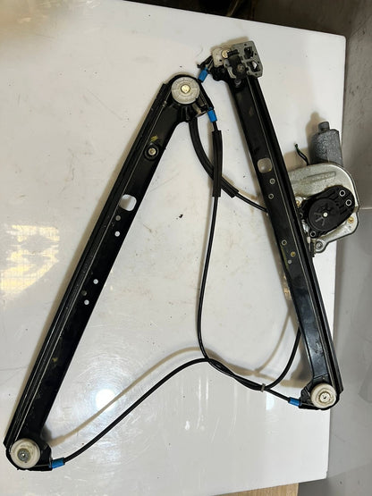 2000-2006 BMW X5 E53 Front Left Window Regulator With Motor 8254911 OEM