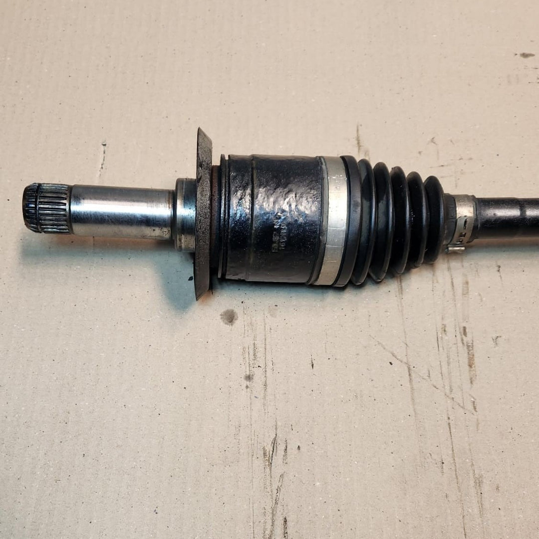 2016-2020 BMW X1 Rear Drive Shaft 7646867 X1 F48 xDrive 