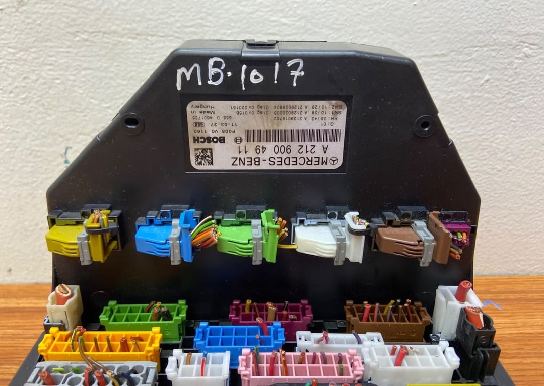 2012-16 Mercedes E200 Front SAM Fuse Box Control Module A2129004911 E-Class W212