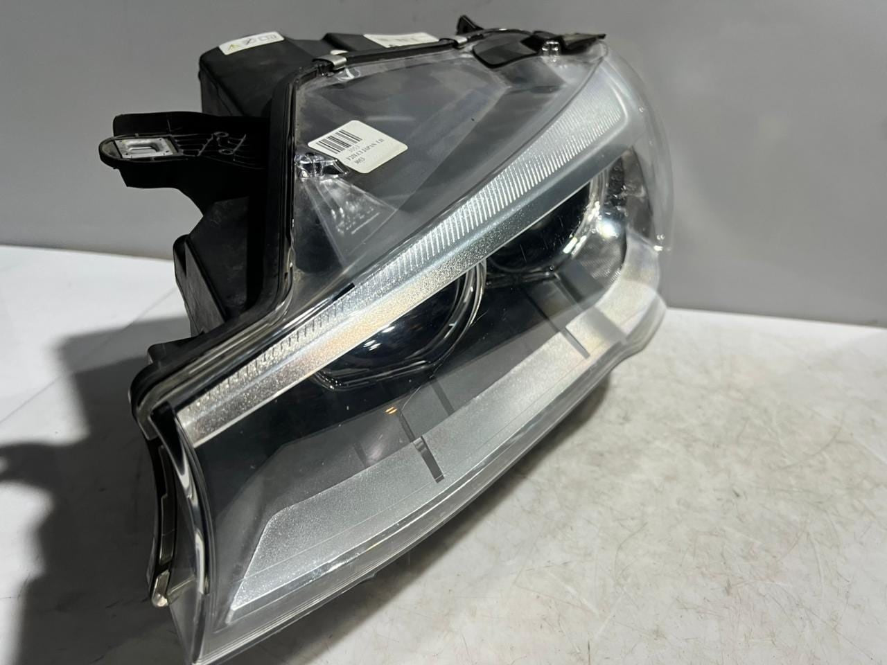 2014-2017 BMW X3 F25 and X4 F26 Xenon LEFT SIDE Headlight Assembly 7400019 OEM