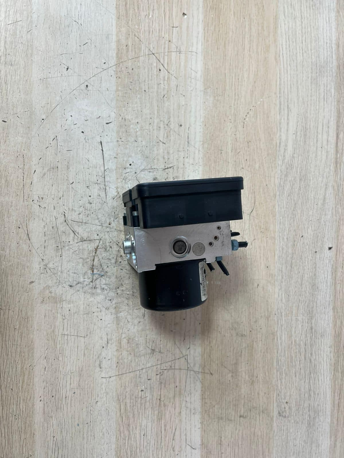 12-16 BMW F30 328i ABS Anti-Lock Brake System Pump Control Module 6860731 OEM