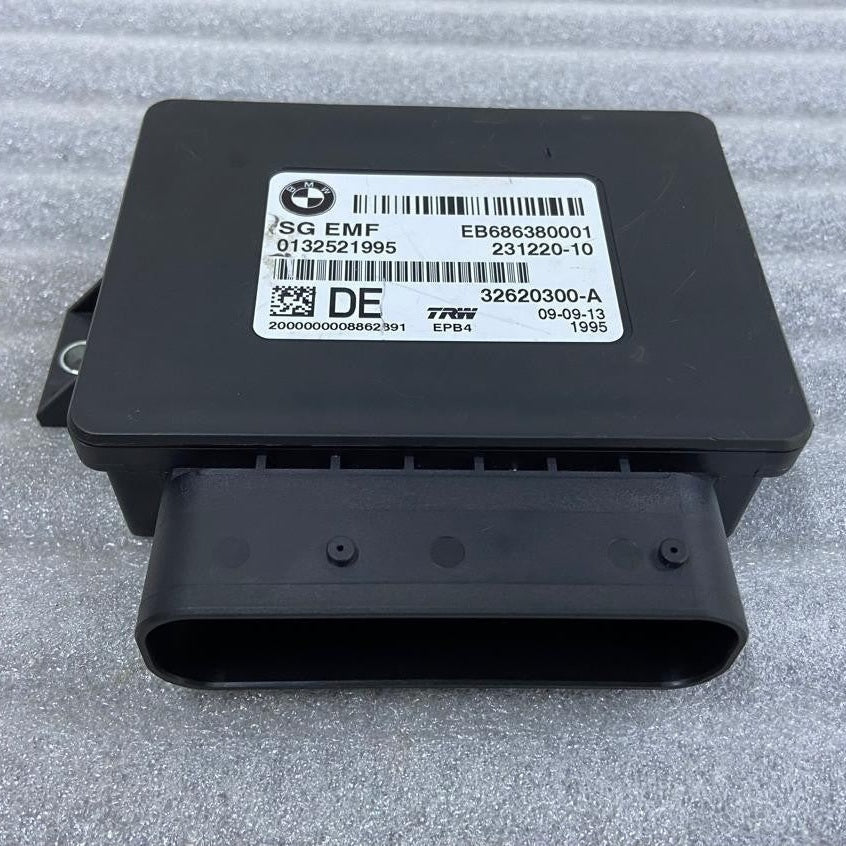 OEM BMW F10 F11 F12 EMF Module Parking Brake Unit Electric Control 6863800