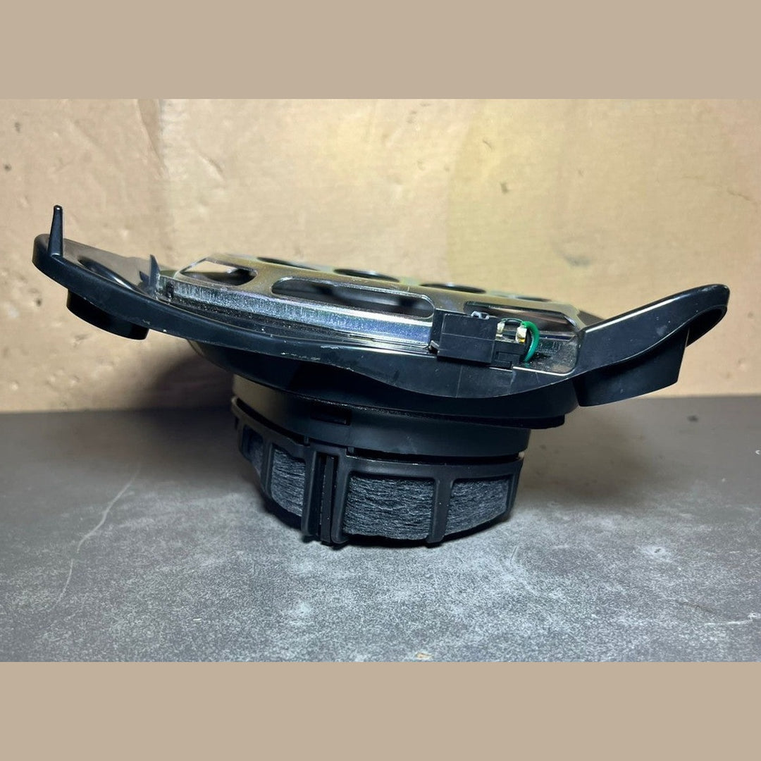 15-21 Mercedes W213 C300 Front Right Side Door Sound Speaker A205 8201202 OEM