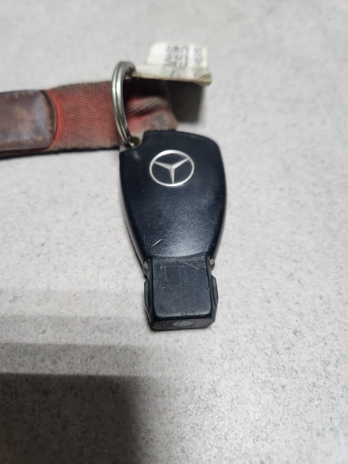 2003-2009 Mercedes-Benz C230 Ignition Switch Module 2095450908 W203 C230 and CLK