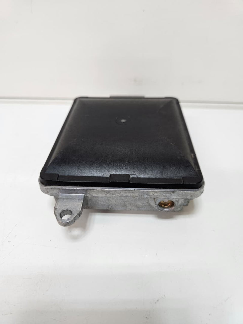 BMW F10 F06 F12 F13 F01 F02 Right Side Blind Spot Radar Control Module 6873339
