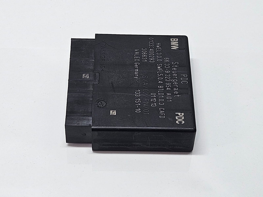  9323954-2014 BMW 750Li F07 F10 F11 Parking Distance Control Module OEM