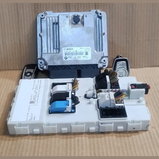 BMW F20 F30 F32 120dX 320dX 420dX 184HP N47N ENGINE CONTROL UNIT SET+KEY 8582155