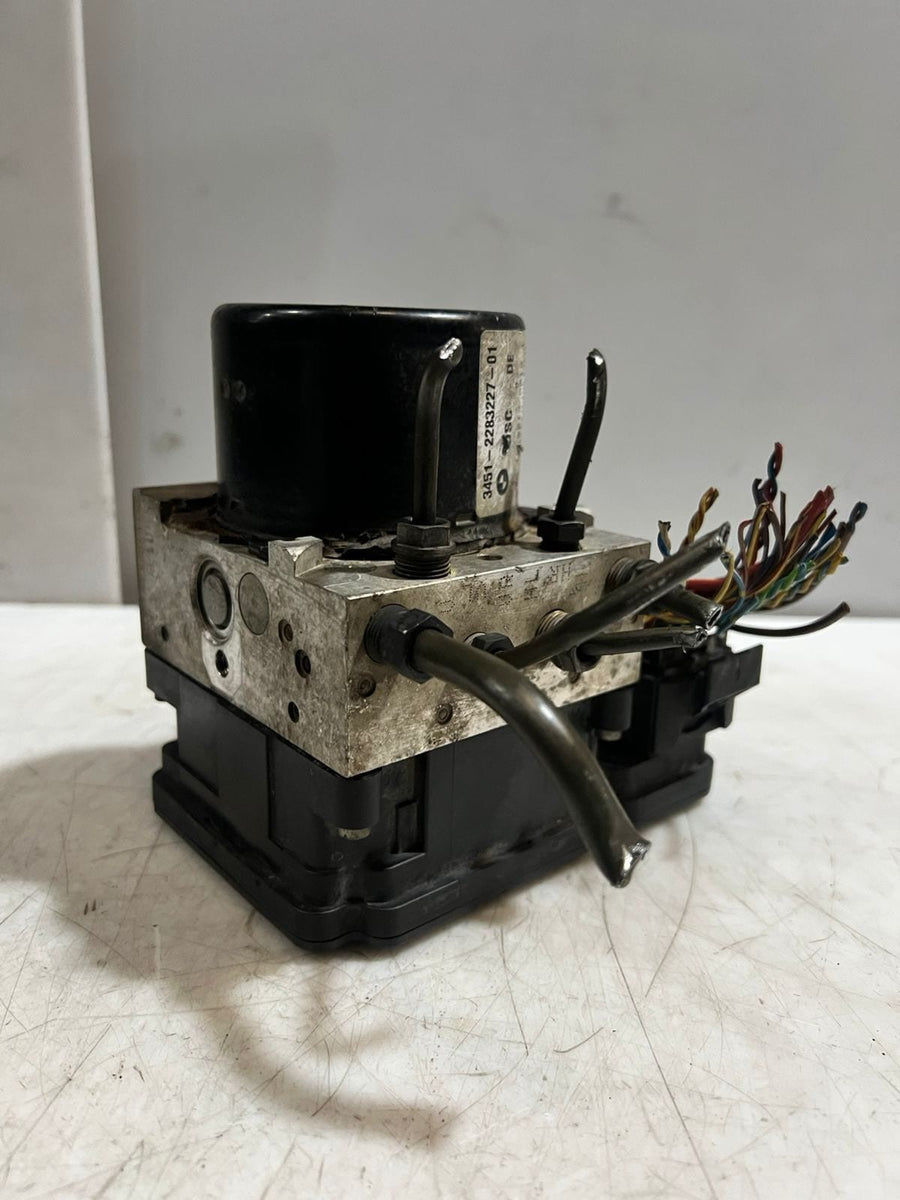 2006-2010 BMW M5 M6 E60 E63 E64 ABS Pump Hydraulic Module 2283227 OEM