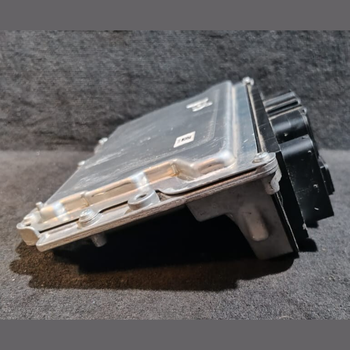 BMW X1 X2 F39   F45 F46 F48  220I MINI ENGINE CONTROL UNIT ECU ONLY - 8662851