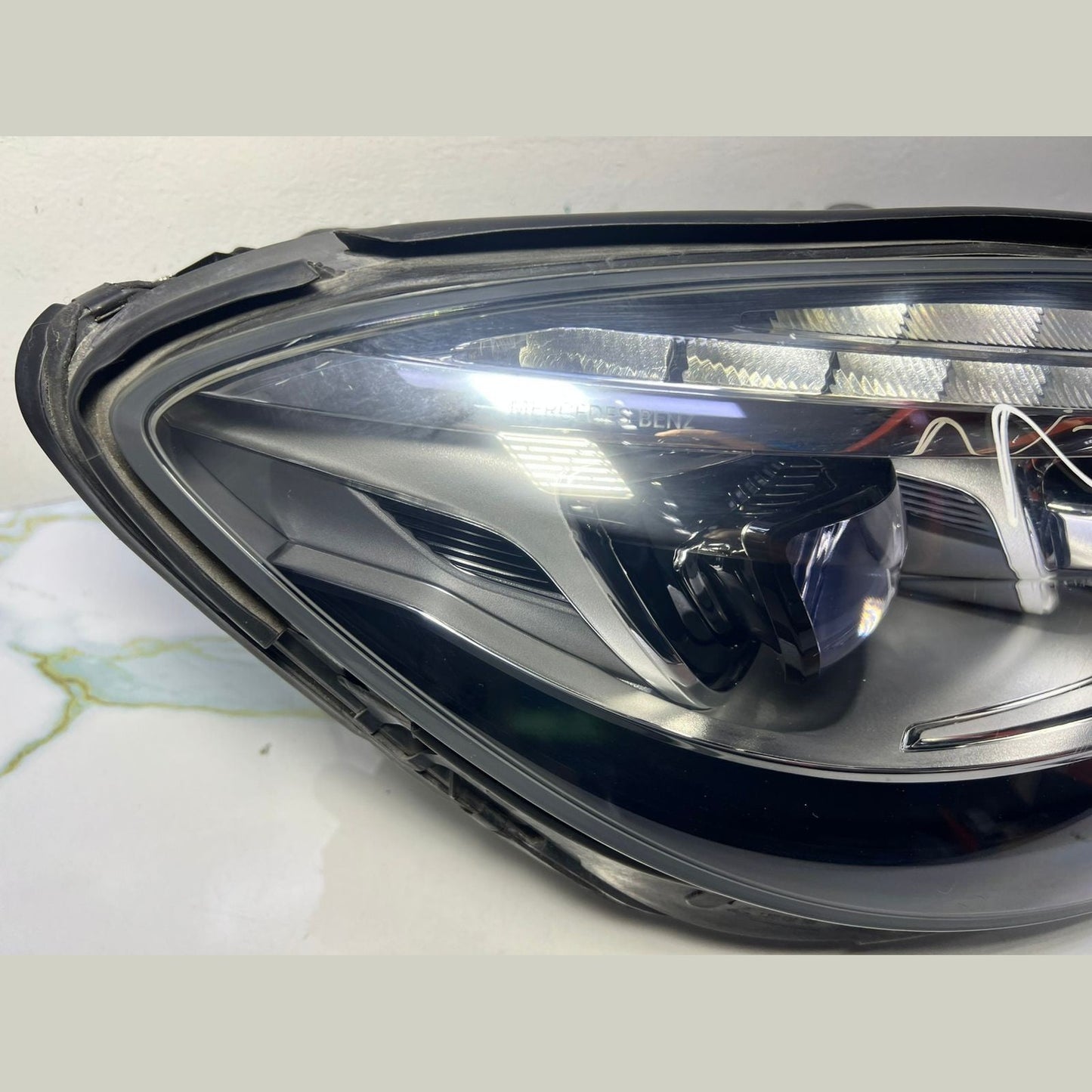 14-18 Mercedes W222 S400 Front Right Side Head light Headlamp A222 9061602 OEM