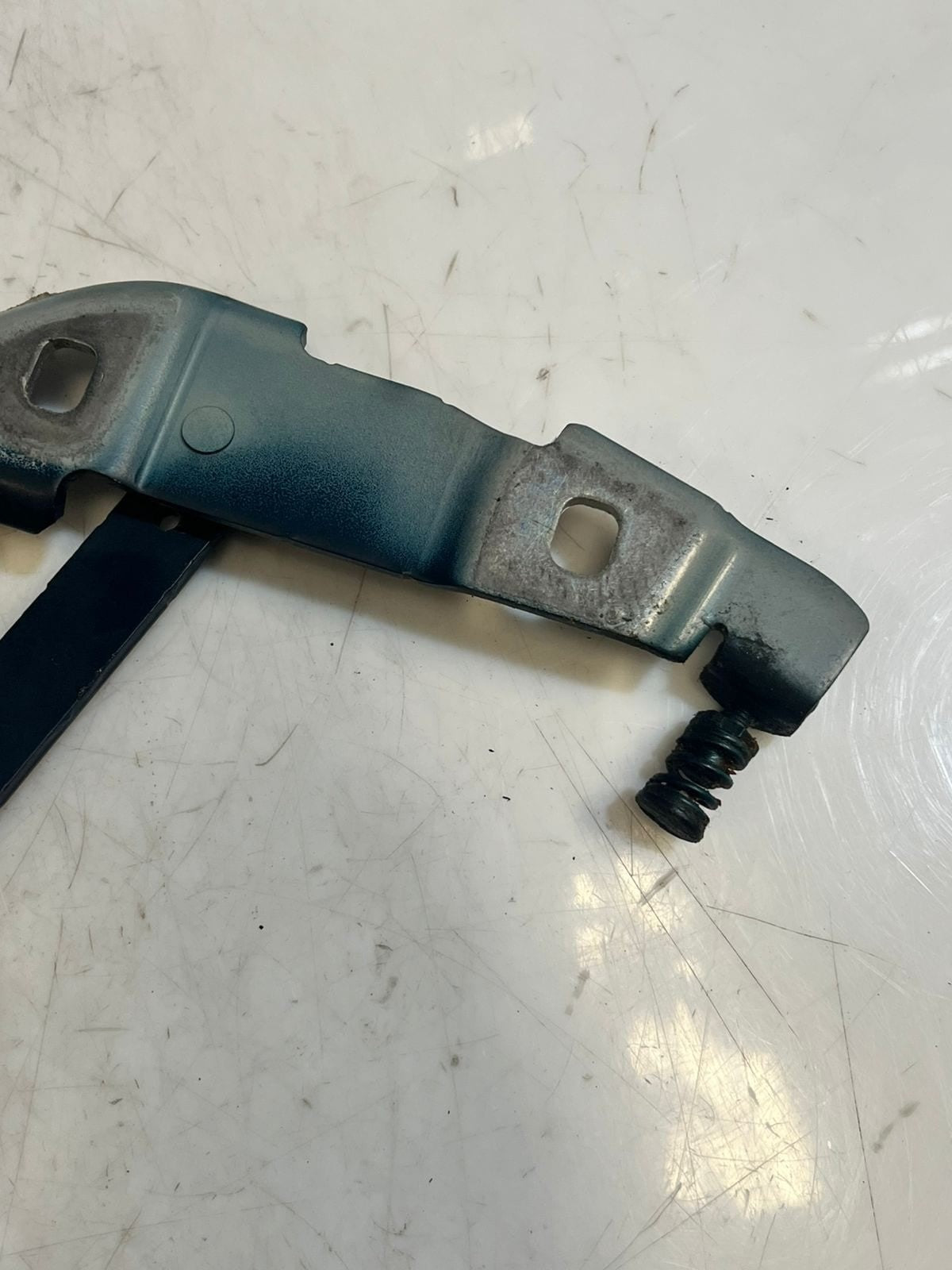 2009-2016 BMW Z4 E89 Engine Hood RIGHT Bonnet Hinge 7191512 OEM
