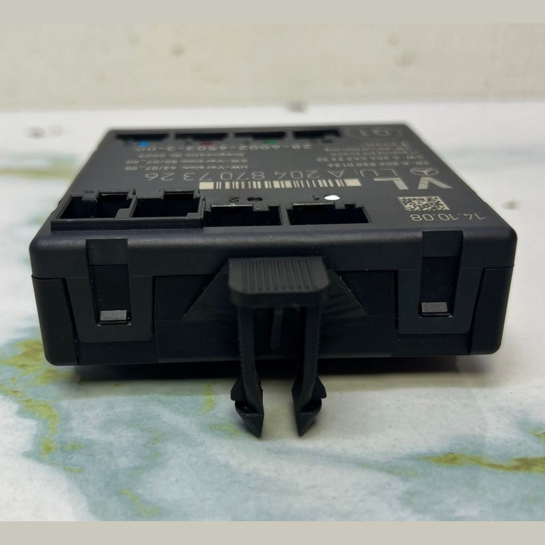 2008-2018 Mercedes-Benz C300 Door Control Module A2048707326 W204 C-Class and X2
