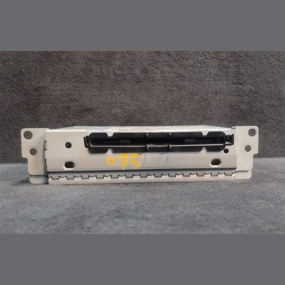 OEM BMW F30/F31/F32/F33/F34 RADIO PROFESSIONAL CD PLAYER HEAD UNIT 9341075