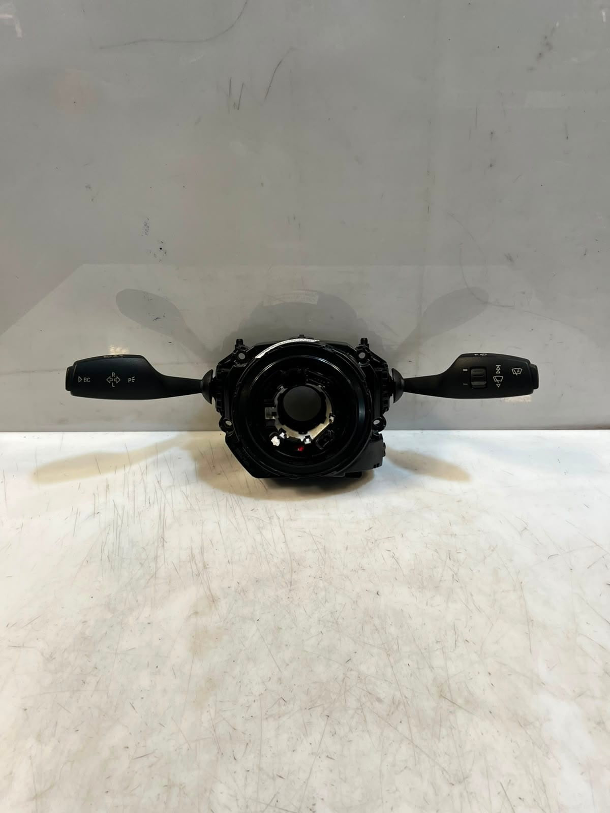 BMW 3 Series F30 F31, 4 Series F32 F33 F34 Steering Column Switch 9351140 OEM