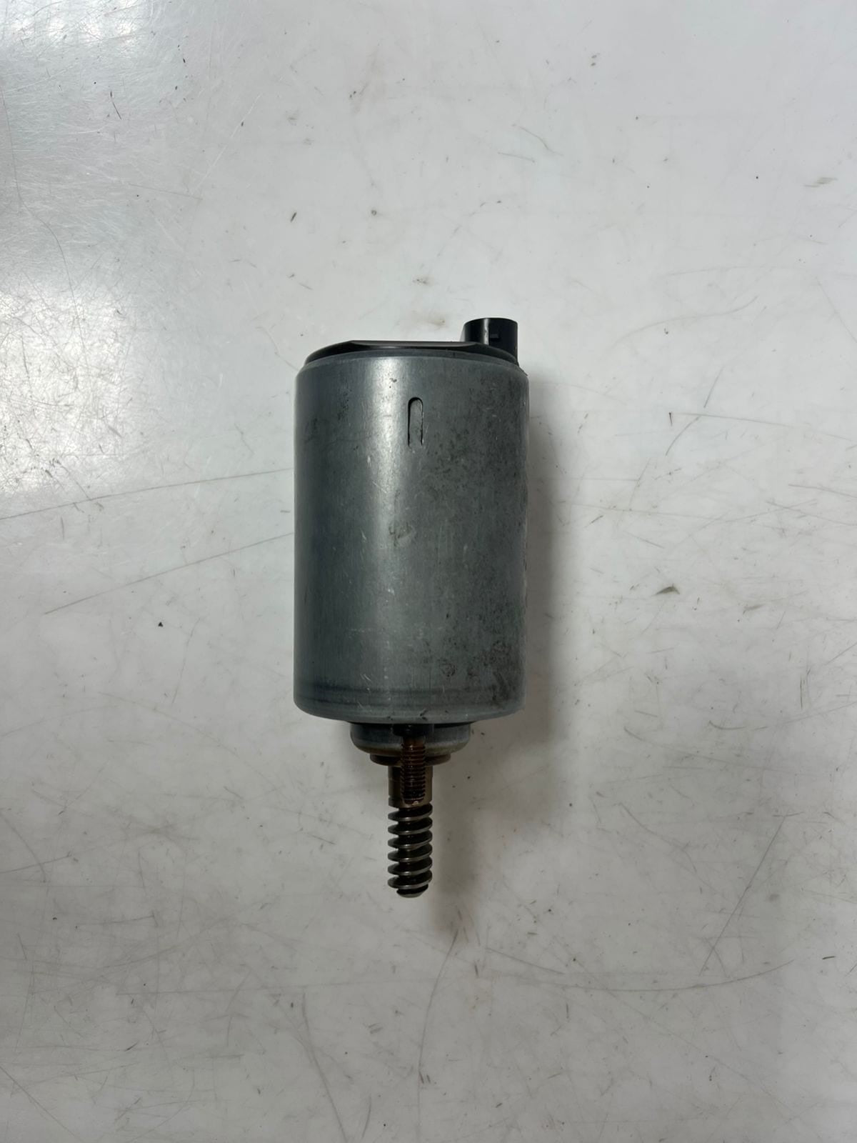 BMW 1' E81 E82 E88 Eccentric Shaft Actuator Valvetronic Valve Lift 7548387 -01