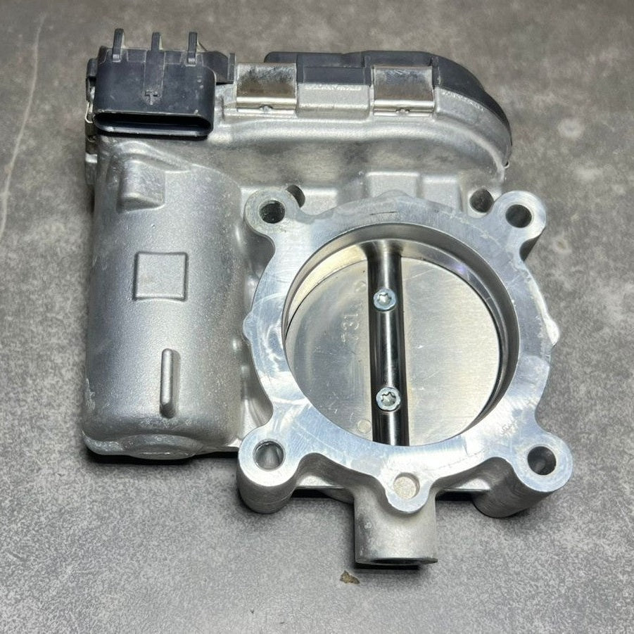 14-16 Mercedes-Benz GLA CLA B-Class OM270 Throttle Body Valve A270 1410025 OEM