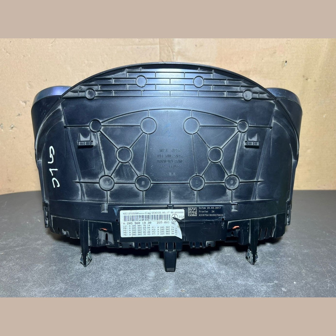 14-20 Mercedes-Benz W205 C-Class Instrument Cluster Speedometer A205 9001930 OEM